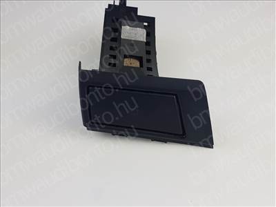 BMW X3 (E83) Első pohártartó (3418358)