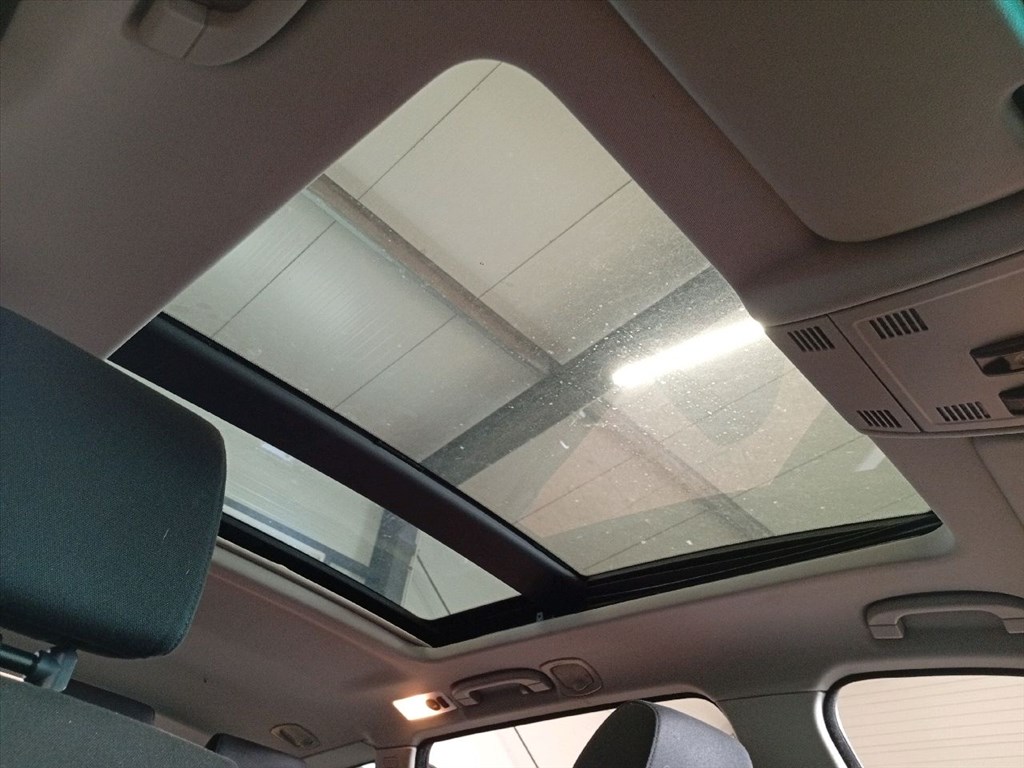 BMW 318 (E91) - Bontódik! 33. kép