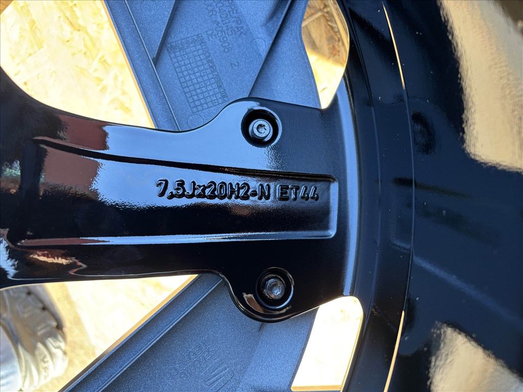 Seat Cupra Born 20" 5x112 gyári Új alufelni eladó 20 coll VW Skoda 10. kép