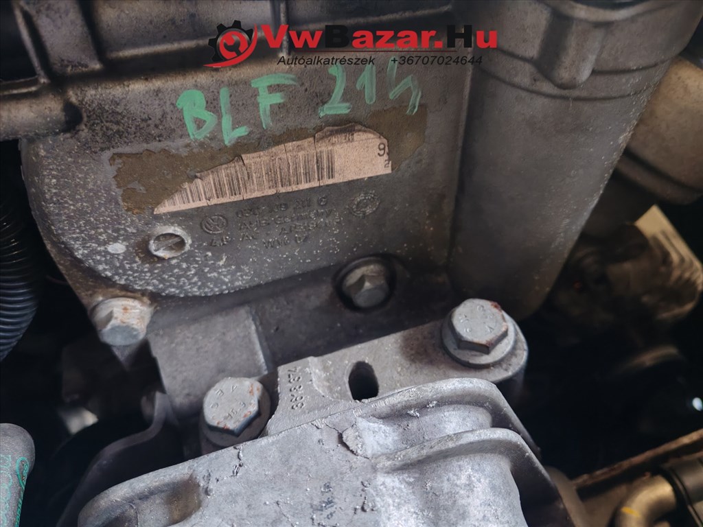 BLF motor Passat B6 motorblokk hengerfejjel BLF   4. kép