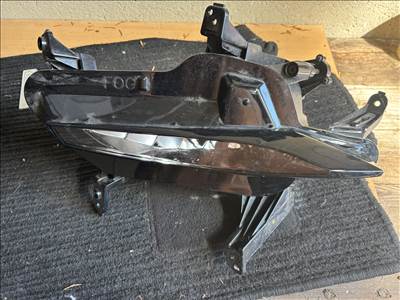 Kia Cee'd (CD) Bal első ködlámpa 92201j7500