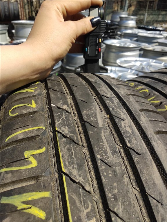 215/65 R17 Nokian nyári gumi 55000ft a 4db/714/ 3. kép