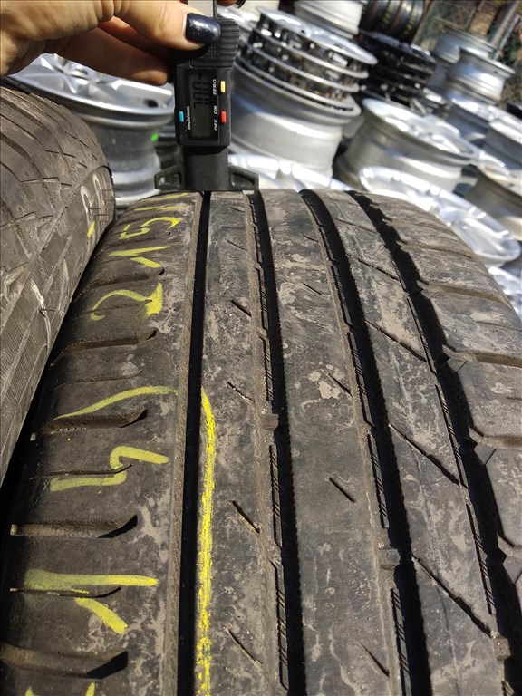 215/65 R17 Nokian nyári gumi 55000ft a 4db/714/ 4. kép