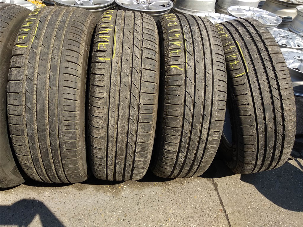 215/65 R17 Nokian nyári gumi 55000ft a 4db/714/ 5. kép