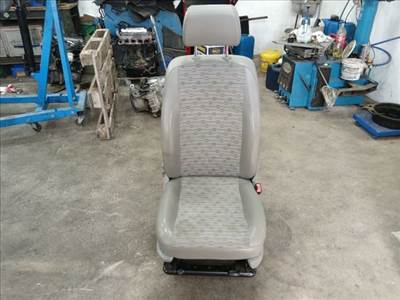 Volkswagen Transporter T5 Jobb első Ülés 18599