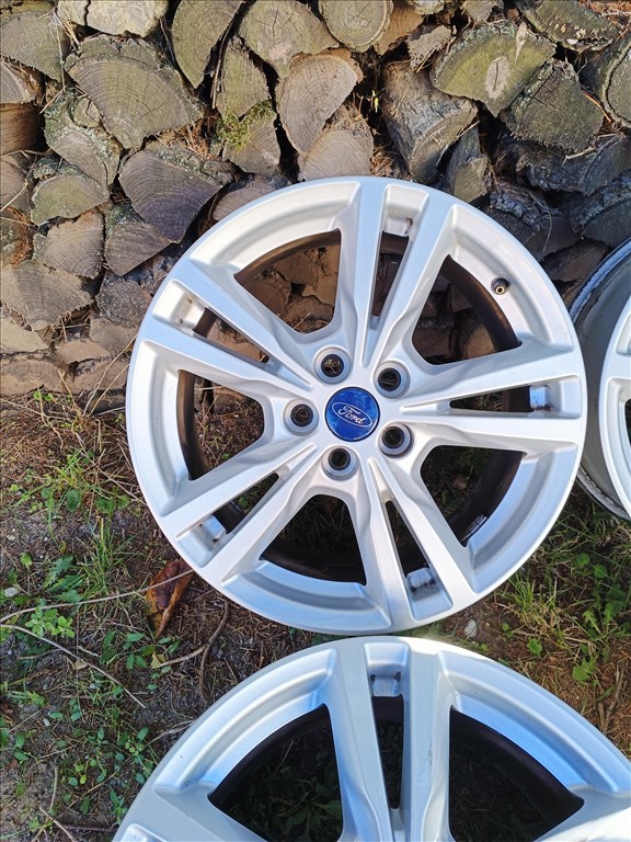  5x108 lyukosztású 7,5J 17" újszerű Ford (gyári felni) alufelni, szenzorok, csavarok  4. kép