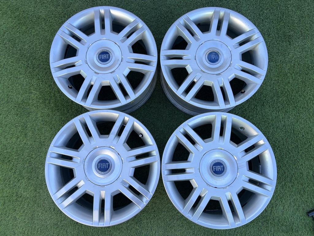 4x98 16" Fiat gyári alufelni 7Jx16h2 ET41 1. kép