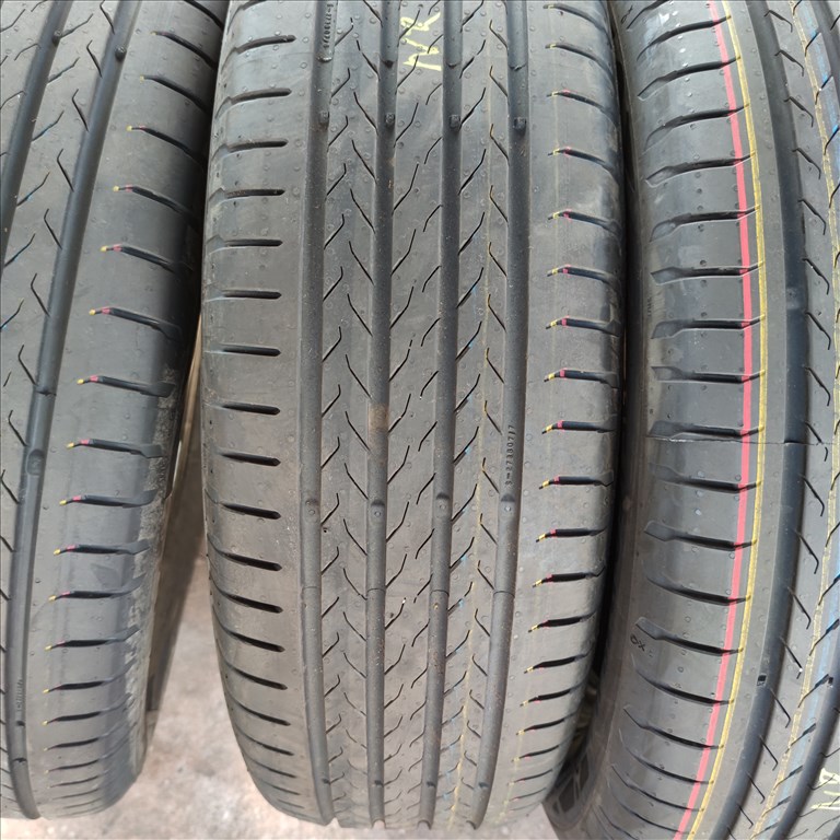 215/60 R18 ÚJ!! Continental nyári gumi 110000ft a 4db/38/ 2. kép