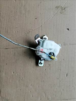 SsangYong Musso Csomagtér központizár motor