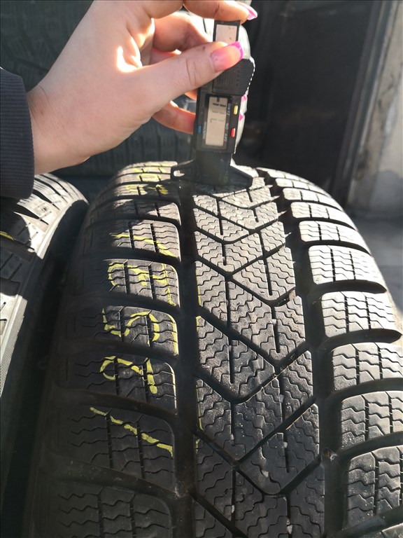 205/50 R17 Pirelli téli gumi 80000ft a 4db/268/ 4. kép
