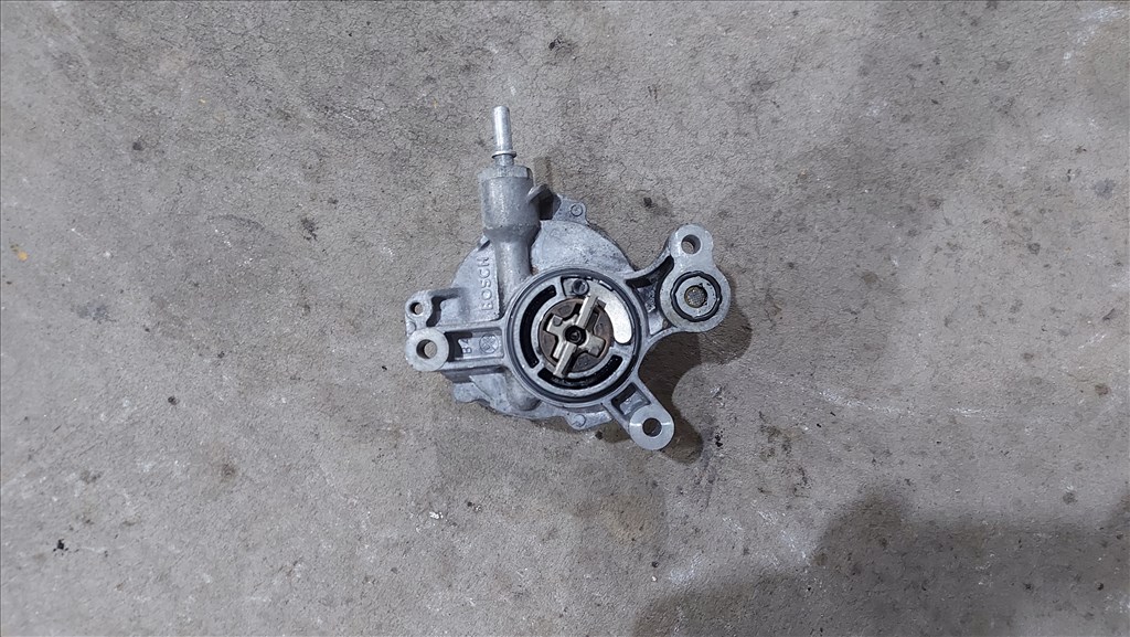 Citroen C4 C5 Peugeot 307 407 04- 2.0 Vákuumpumpa pumpa szivattyú 7195 9801888780 1. kép