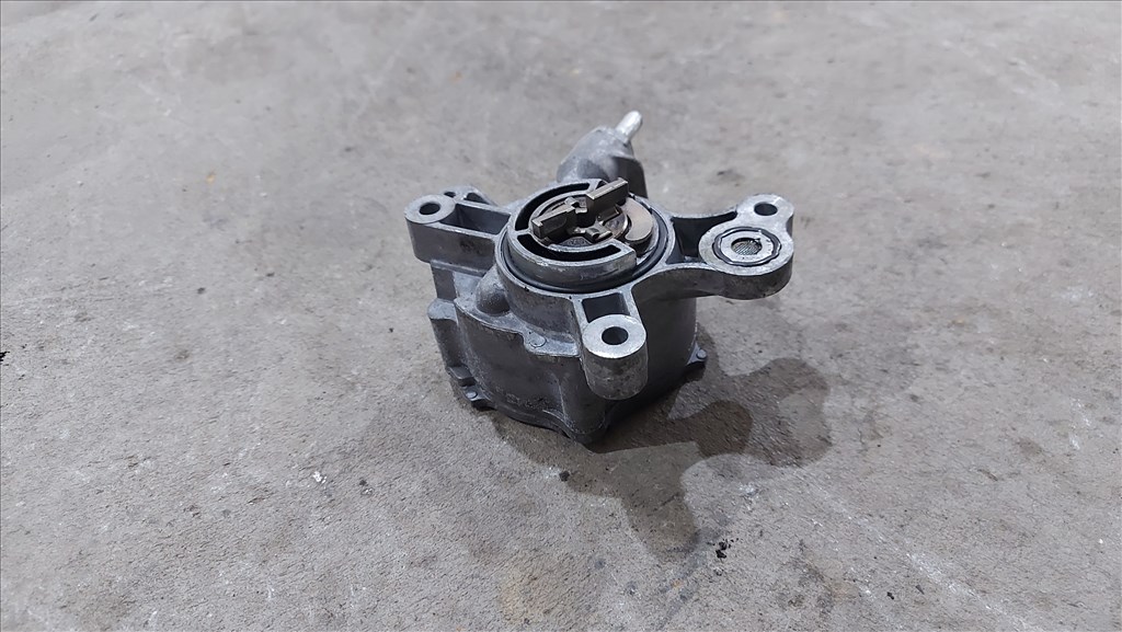 Citroen C4 C5 Peugeot 307 407 04- 2.0 Vákuumpumpa pumpa szivattyú 7195 9801888780 2. kép