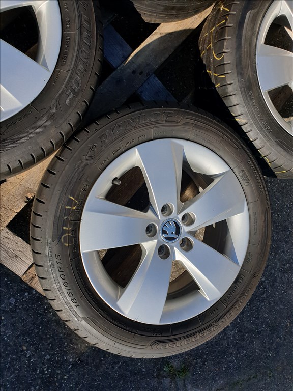 15" 5x100 Skoda Fabia 3. kép