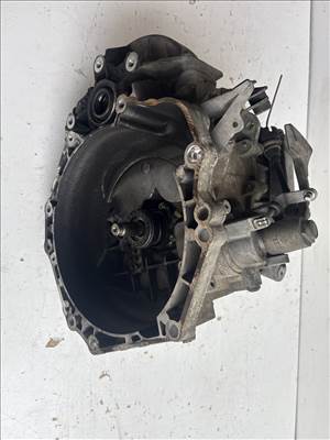 Opel Zafira B a16xht m32 Váltó 1.6 turbó cng 55569879