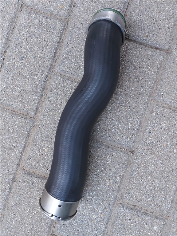 BMW 3-as sorozat E90lci, E91lci, X1, E84 intercooler cső, turbócső, töltőlevegő cső 2. kép