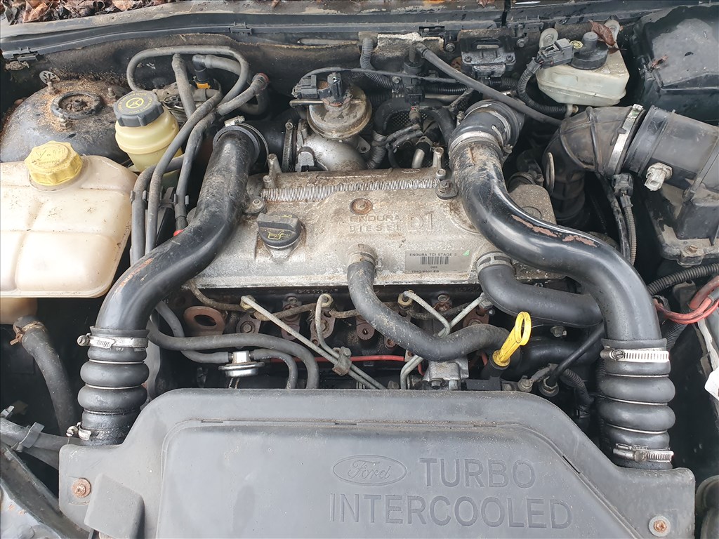 Ford Focus Mk1 bontott alkatrészei 5. kép