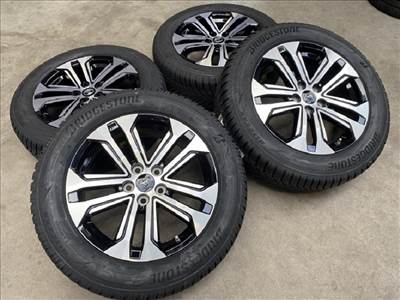 Toyota Rav4 2018-2024 felni szett téligumival pw45742001