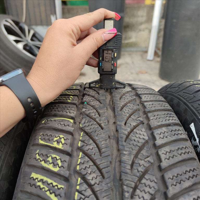  215/60 R16 Sportiva téli gumi 60000ft a 4db/166/ 3. kép