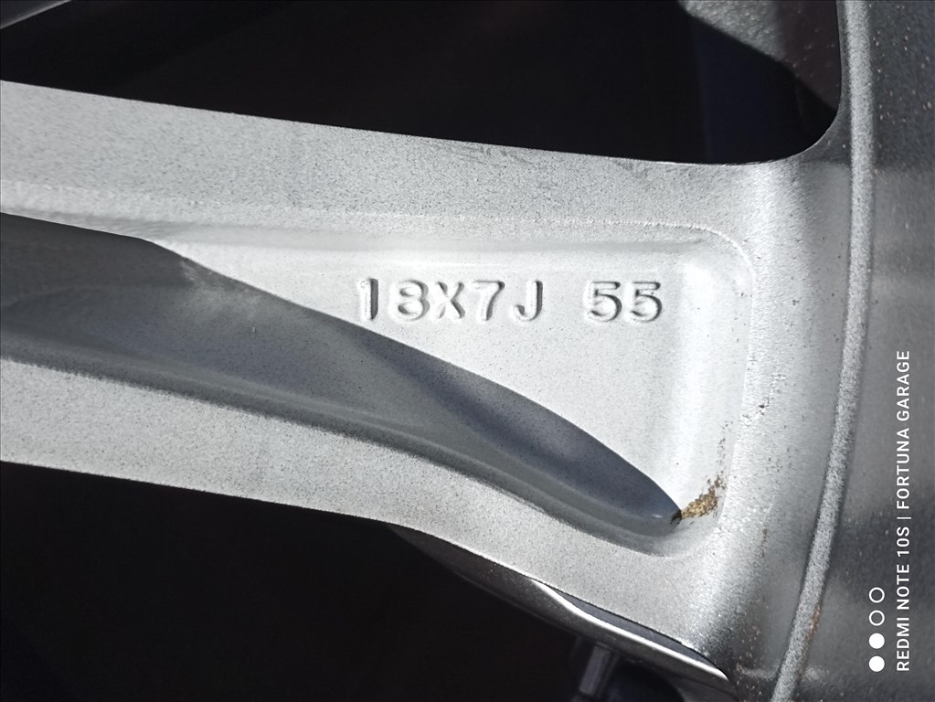 5x114,3 18" Subaru újszerű alufelni garnitúra +TPMS 7. kép