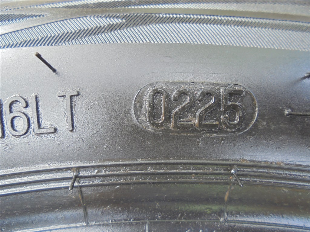 Új 205/45 R 17" 2025-ös Continental nyári gumi eladó 5. kép
