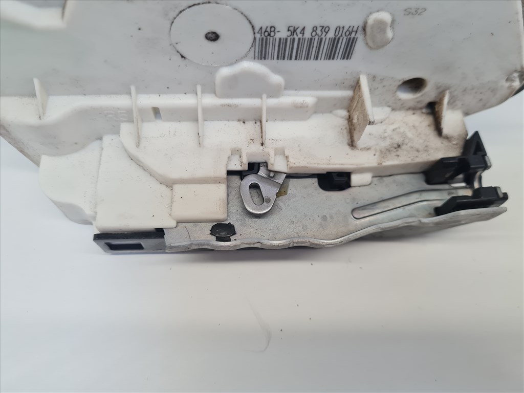 Volkswagen Golf VI jobb hátsó ajtózár (24307) 5k4839016h 3. kép