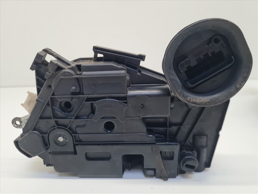 Volkswagen Golf VI jobb hátsó ajtózár (24307) 5k4839016h 4. kép