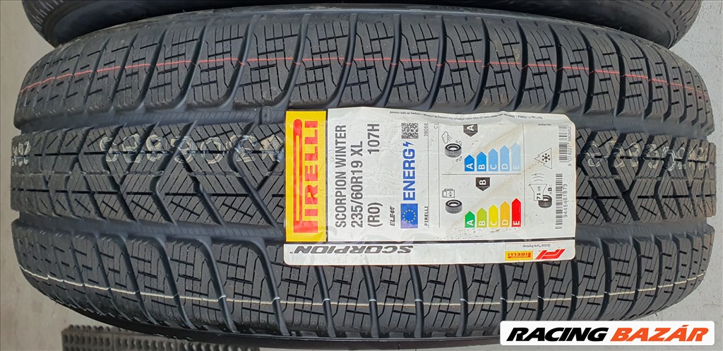 Új Pirelli Scorpion Winter Elect 235/60 R19 téli gumi 4db 2024.  /T146 4. kép