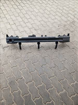 Kia Cee'd (CD) Hátsó lökhárító merevítő  86631j7000