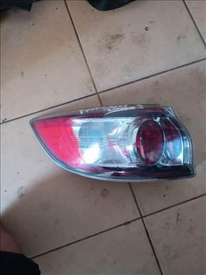 Mazda 3 Bal hátsó lámpa 