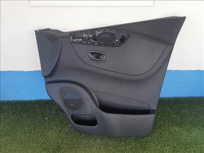 Renault Trafic III 2021 jobb ajtókárpit  01068761 x82pn0avdc