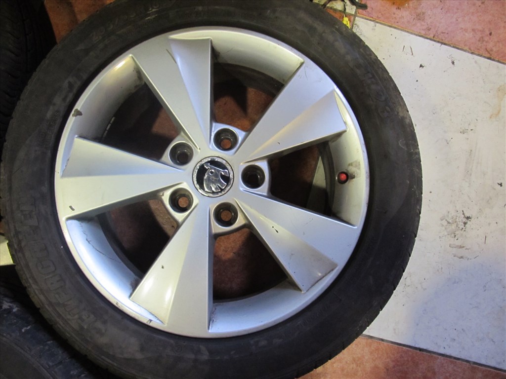 GYÁRI SKODA 16" ALUFELNI 5X112 2. kép
