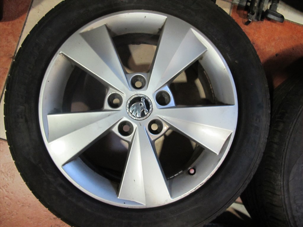 GYÁRI SKODA 16" ALUFELNI 5X112 3. kép