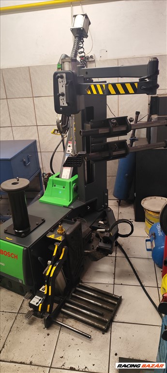 Bosch TCE 4490 gumiszerelőgép, pajszer nélküli, automata bontófejjel 2. kép