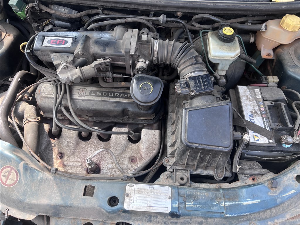 Ford Ka Mk1 1.3i bontott alkatrészei 4. kép
