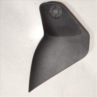 205141 Alfa Romeo Giulietta 2010-2020 bal első hangszóró rács, a képen látható sérüléssel 71769846 1946965