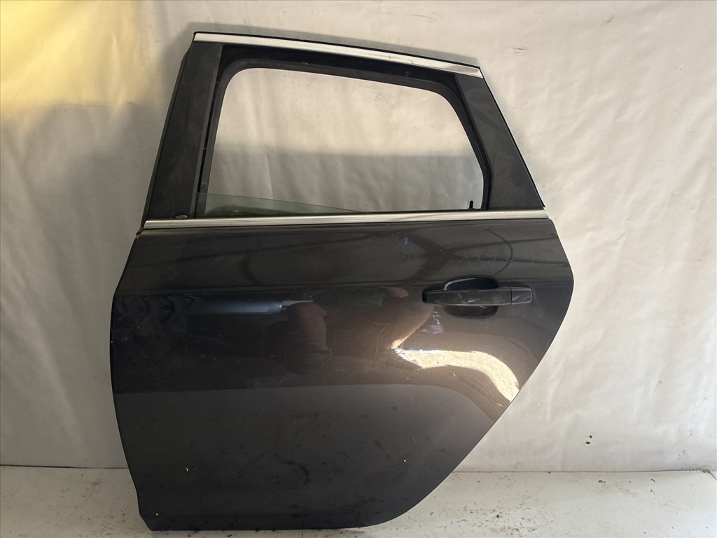 13773 Opel Astra J Bal hátsó Ajtó Grafit Z190 sedan 4 ajtós 1. kép