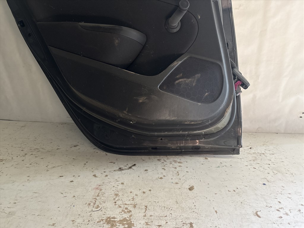 13773 Opel Astra J Bal hátsó Ajtó Grafit Z190 sedan 4 ajtós 6. kép