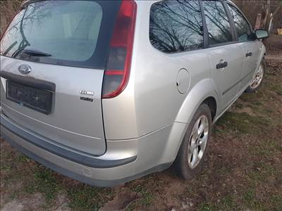 Ford Focus Mk2 bontott alkatrészei