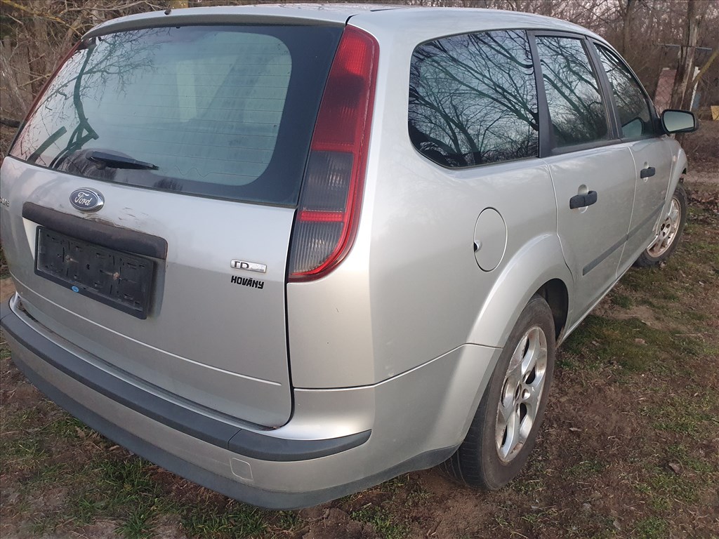 Ford Focus Mk2 bontott alkatrészei 2. kép