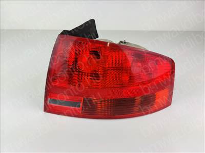 AUDI A4 B7 (8EC) Jobb hátsó lámpa (8E5945096)