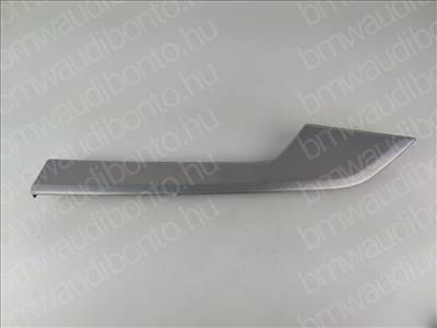 AUDI A4 B9 (8W2, 8WC) Jobb hátsó ajtó belső díszléc (8W0867420)