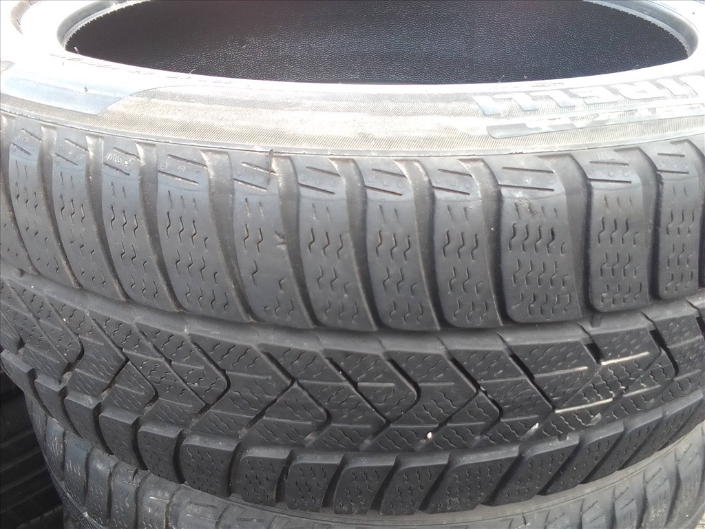  215/50R18 Pirelli Winter Sottozero3 téli gumi garnitúra 1. kép
