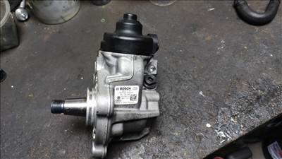 Audi A4 (B8 - 8K) 2.0 TDI VW CR nagynyomású pumpa 03l130755 0445010507