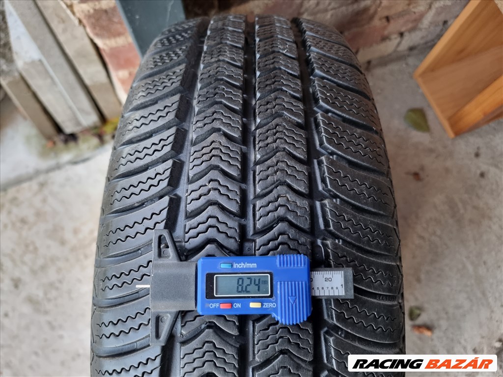 195/60R16C Semperit téli gumi 2db teljesen újszerű állapotban eladó! 1. kép
