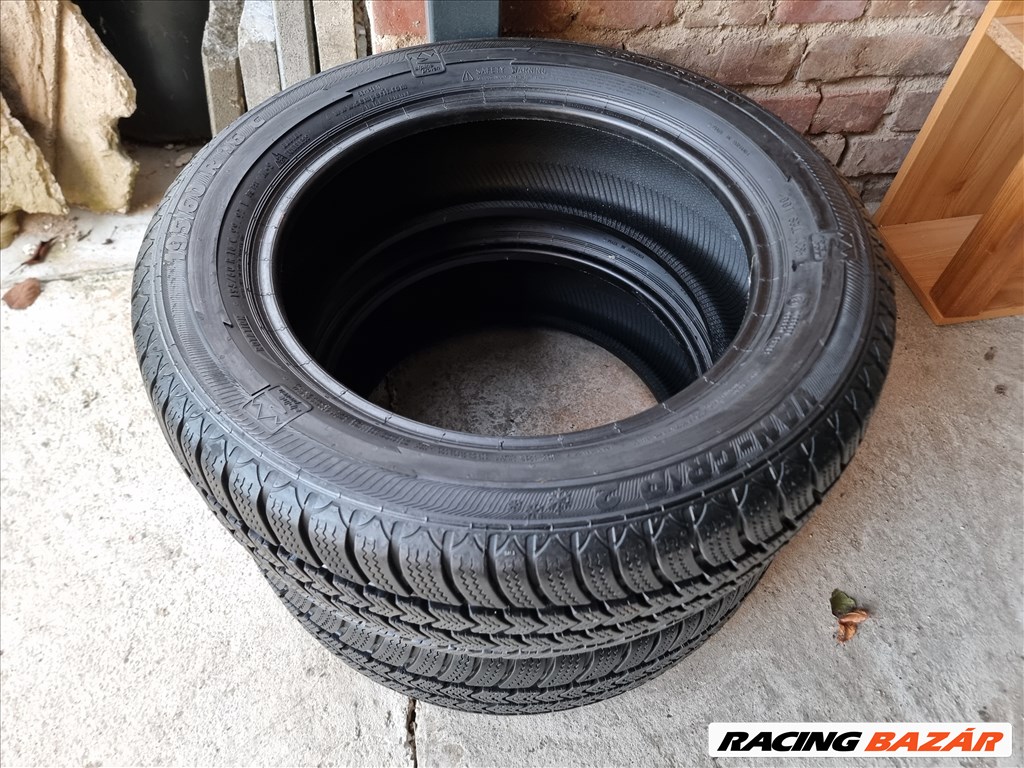 195/60R16C Semperit téli gumi 2db teljesen újszerű állapotban eladó! 2. kép