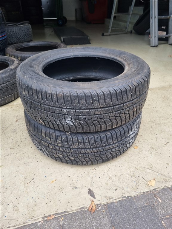  205/6016" újszerű Hankook Winter I cept evo2 téli gumi 2db  1. kép