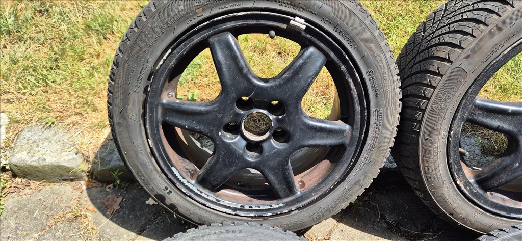  5x100 lyukosztású 15" használt alufelni, rajta 195/50 használt négyévszakos gumi gumi  4. kép