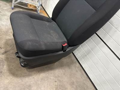 Volkswagen Transporter T6 Jobb első Ülés 20098