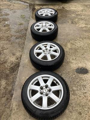  5x112 lyukosztású 16" alufelni, rajta 195/55  Continental és Fulda téli gumi 