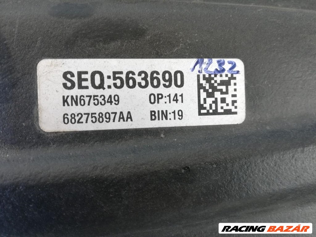 Dodge Ram 1500 (2019-2024) bal első sárvédő dobbetét  68275897aa 68396520 5. kép